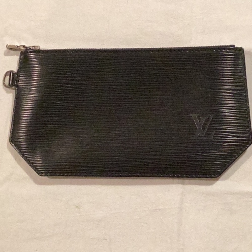Louis Vuitton Epi pouch
